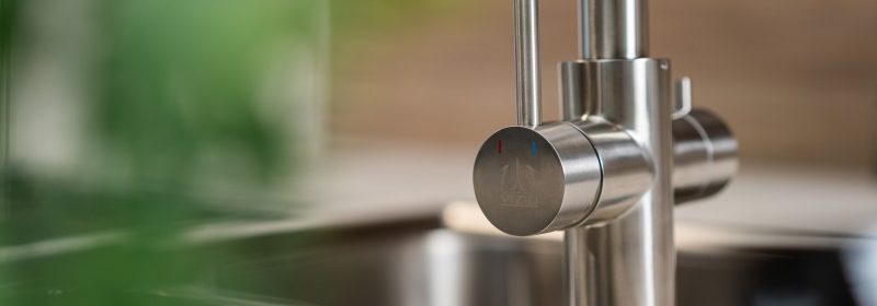 7 rubinetto-5-vie-cucina-in-acciaio-inox-spazzolato-per-utilizzo-con-sistemi-acqua-gasataaromatizzata-e-filtro-depurazione-iatzola